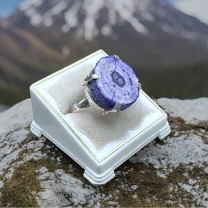 🌺Unique Artisan Sterling Geode Ring